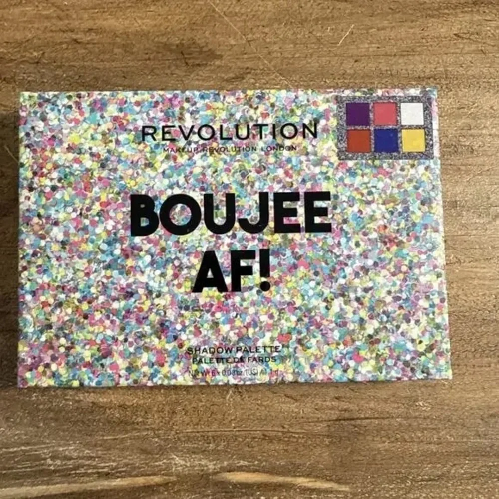 ❄️ Makeup Revolution | Boujee AF! Eye Shadow Palette